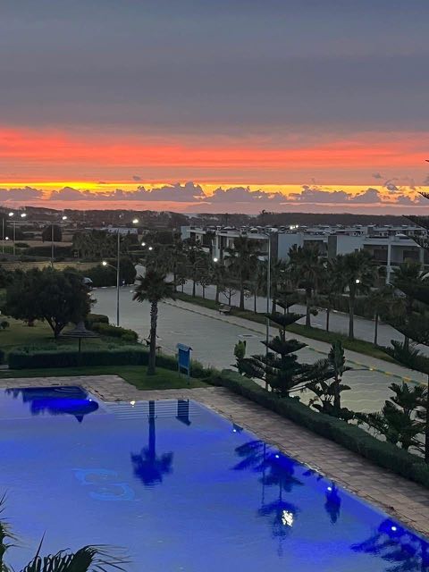 Atlantic Garden au soleil couchant à Villa Silya, villa avec piscine à Sidi Rahal